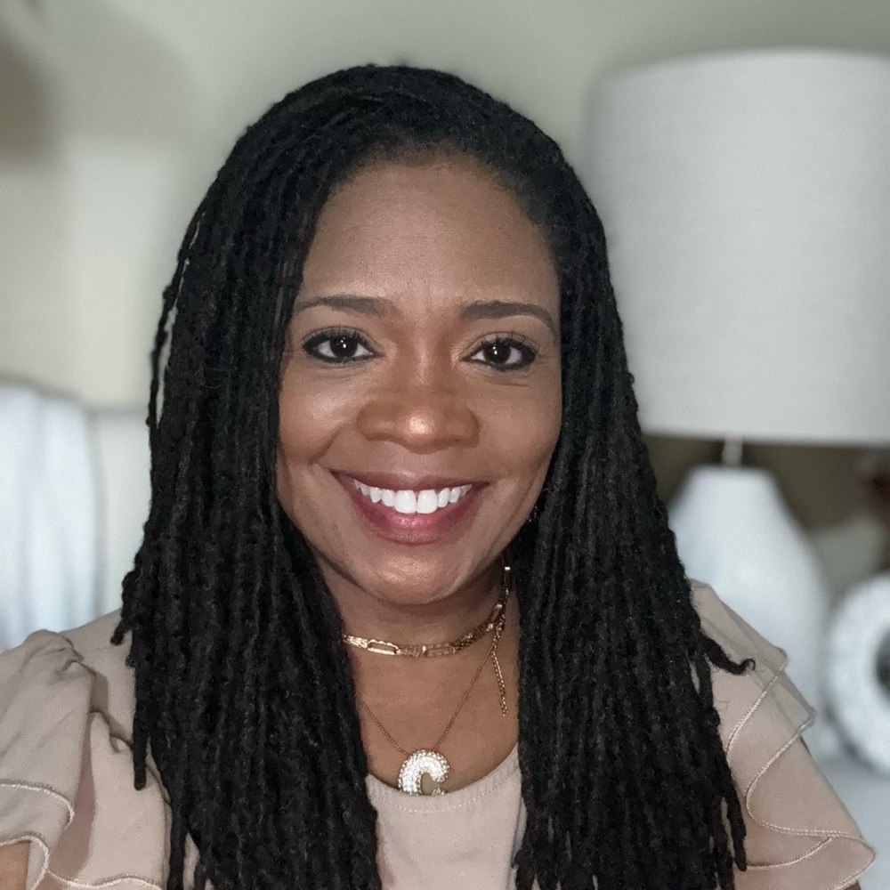 Meet your Posher, Carmen